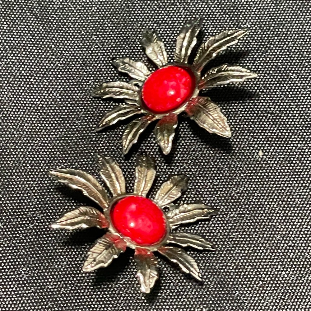 Vintage Red Coral Clip Earrings